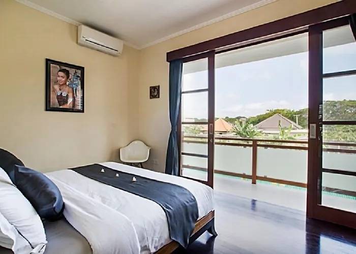 Aurikari * Legian (Bali)