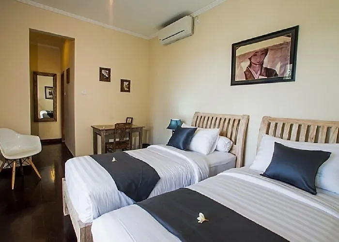 Aurikari * Legian (Bali)